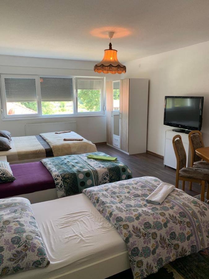 Apartmani Imamovic Dubrave Gornje Exterior foto